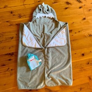 Circo Shark Hooded Child's Beach Towel & Puppet Bath Toy